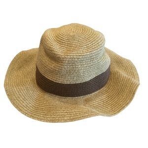 Pierre Cardin Bucket Hat